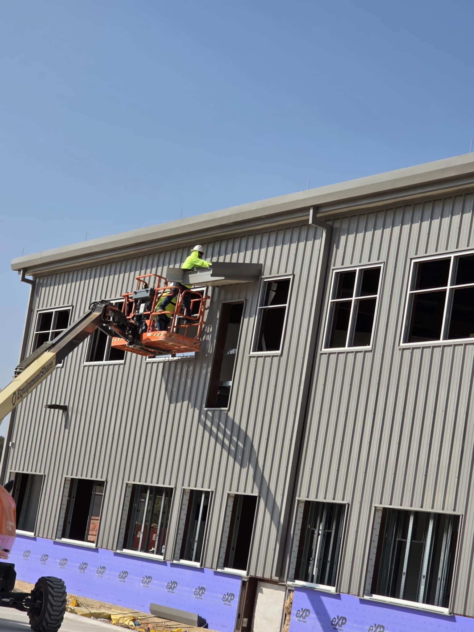 f12c54d1-0f26-42e2-9daf-37a89cf0f083